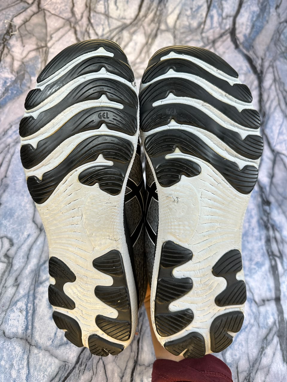 Asics Nimbus 24 Lightweight Branded Running Shoes