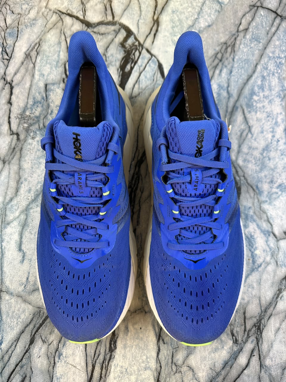 Hoka Arahi Branded Running Shoes