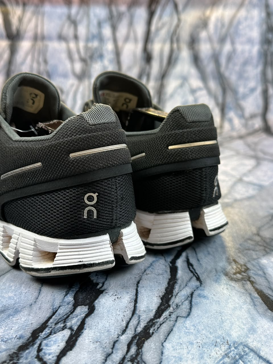 On Cloud 5 Branded Running Shoes