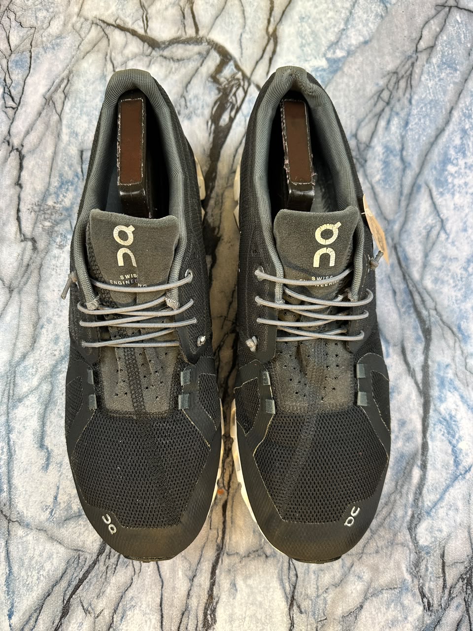 On Cloud 5 Branded Running Shoes