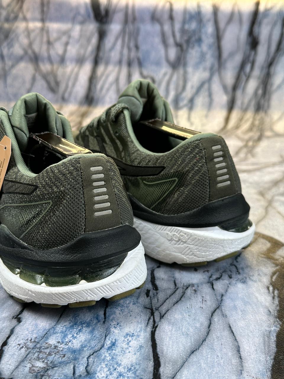 Asics GT-2000 Branded Running Shoes