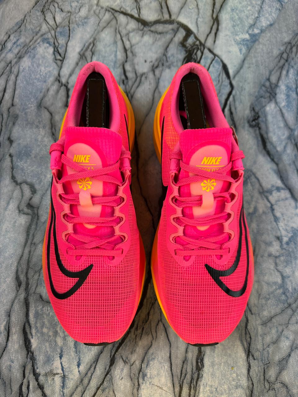 Nike Zoom Fly 5 Lightweight Branded Running Shoes
