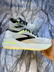 Brooks Ghost Max Lightweight Branded Running Shoes
