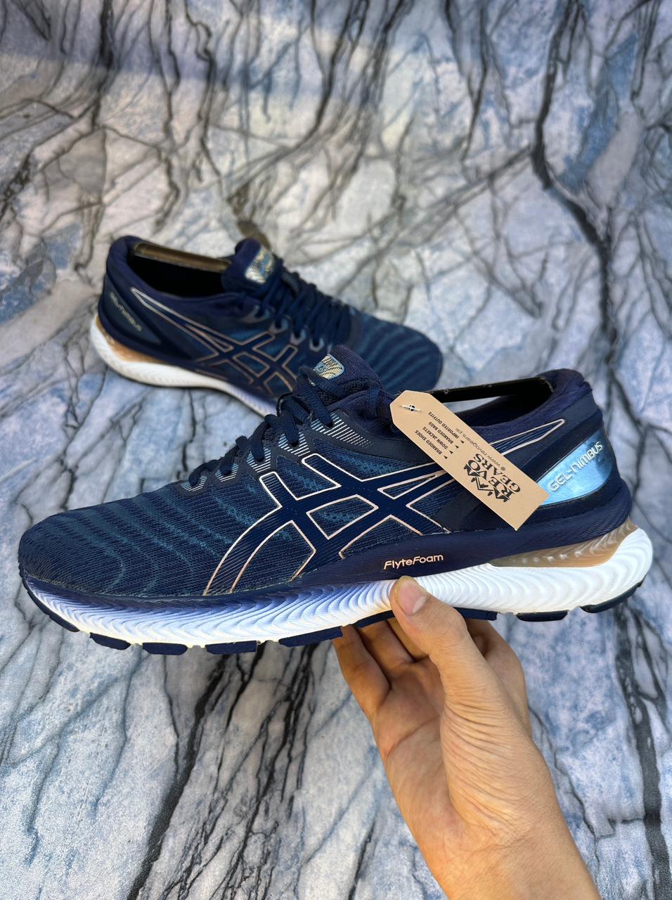 Asics Nimbus 22 Branded Shoes