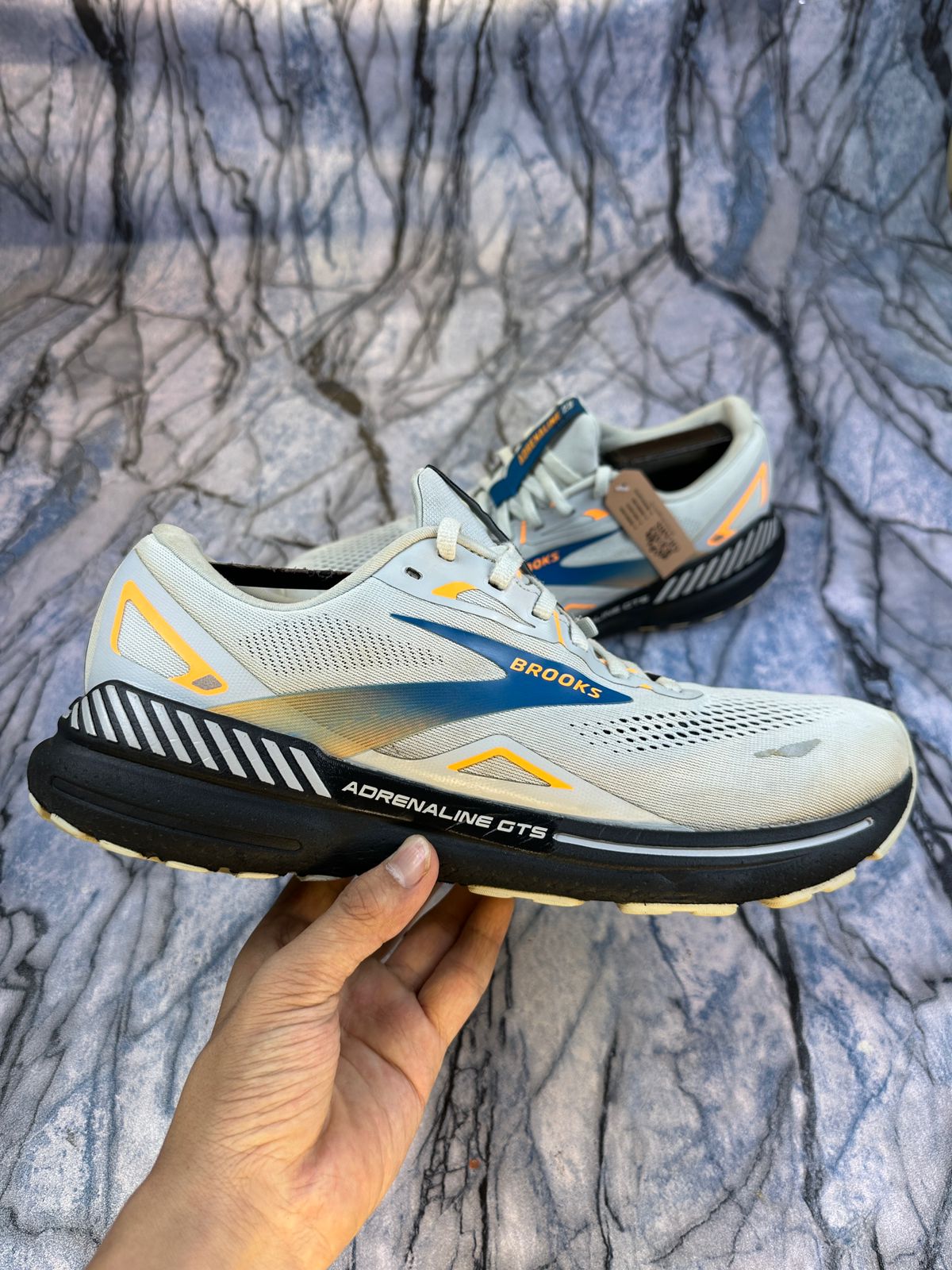Brooks Adrenaline GTS 23 Branded Running Shoes