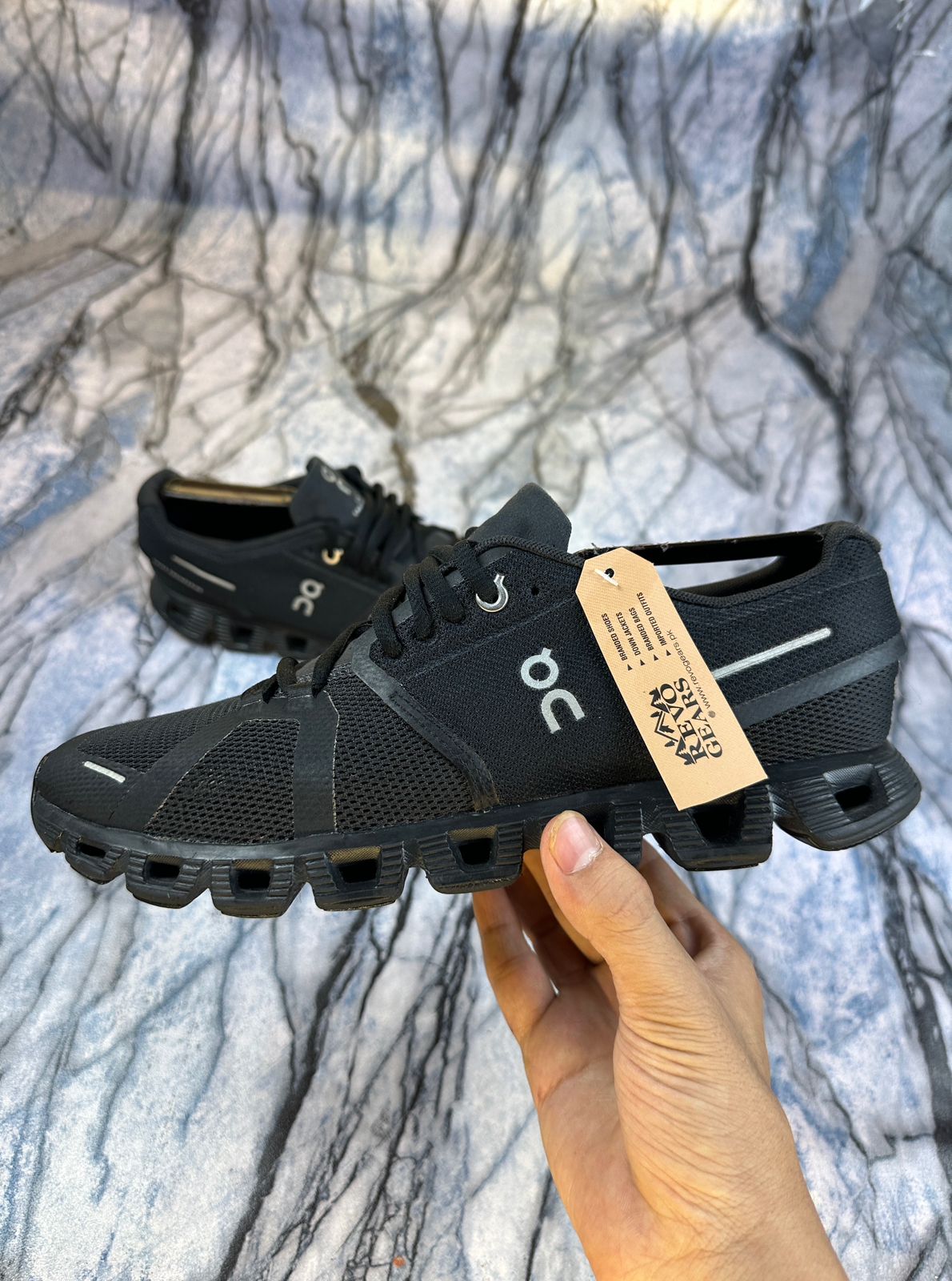 On Cloud 5 Branded Running Shoes