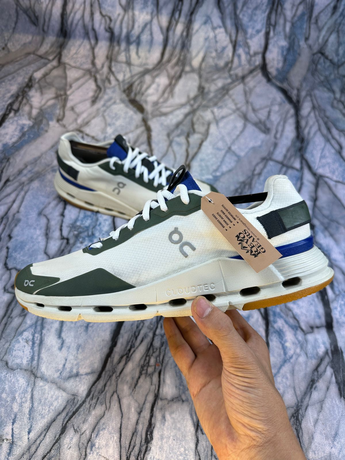On Cloudnova Form  Branded Sneakers Shoes