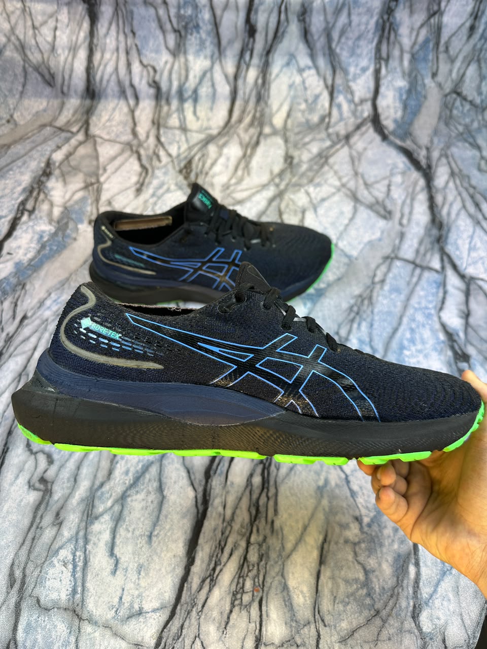 Asics Gel Cumulus Gore-Tex Branded Running Shoes