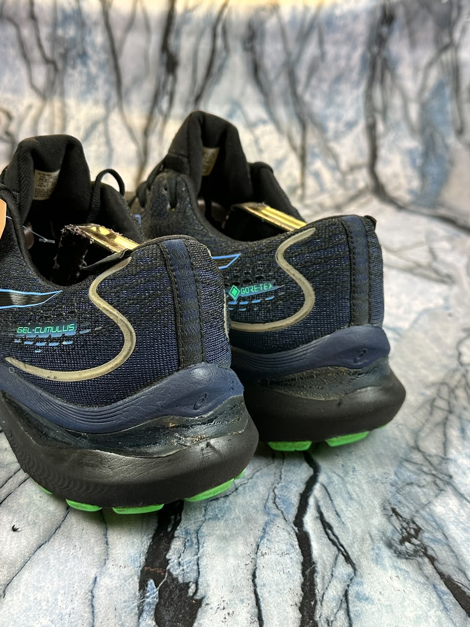 Asics Gel Cumulus Gore-Tex Branded Running Shoes