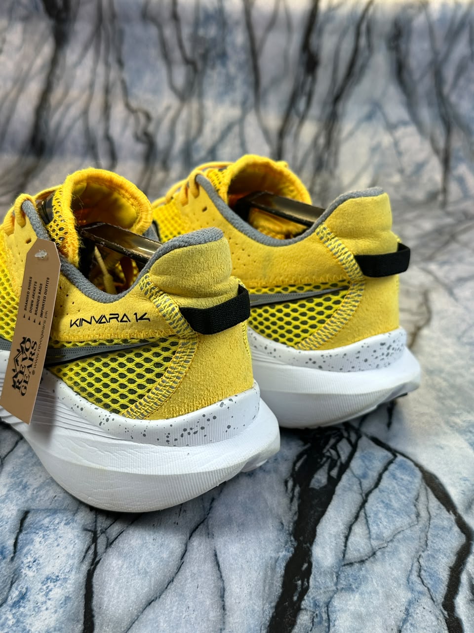 Saucony Kinvara 14 yellow Branded Running Shoes