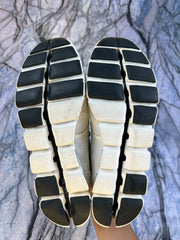 On Cloud X Branded Runner Shoes