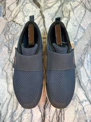 Skechers No Laces Branded Walking Shoes