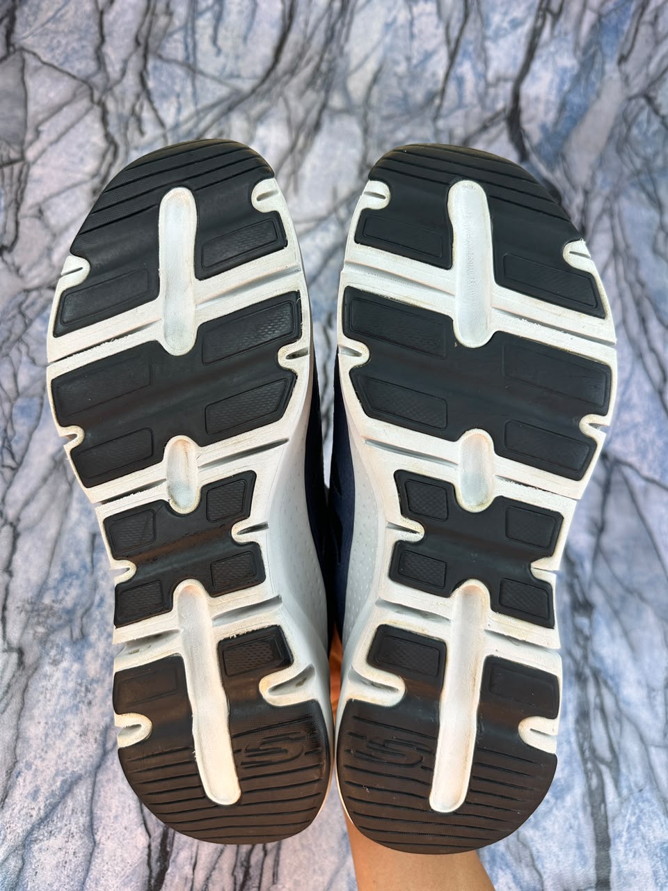 Skechers Archfit Branded Running Shoes
