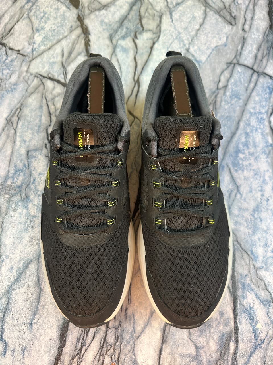 Skechers Vapor Foam No Laces Branded Walking Shoes