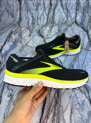 Brooks Defyance 13 Branded Running Shoes