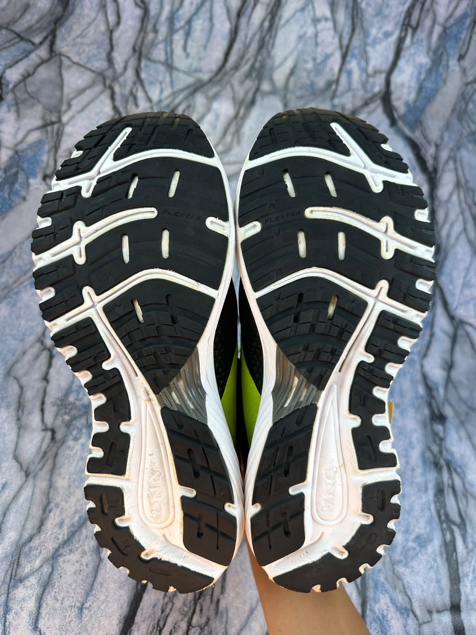 Brooks Defyance 13 Branded Running Shoes