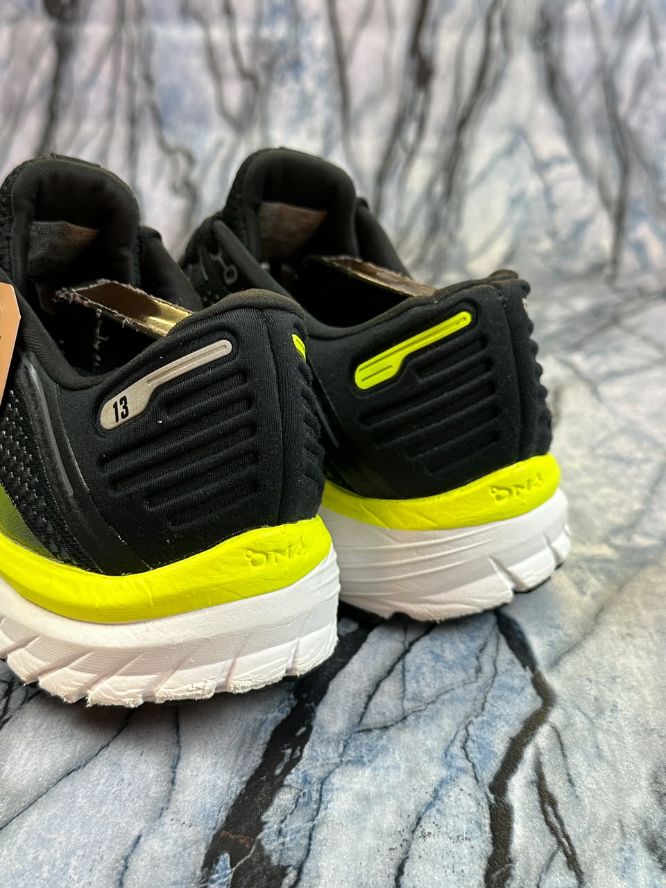 Brooks Defyance 13 Branded Running Shoes