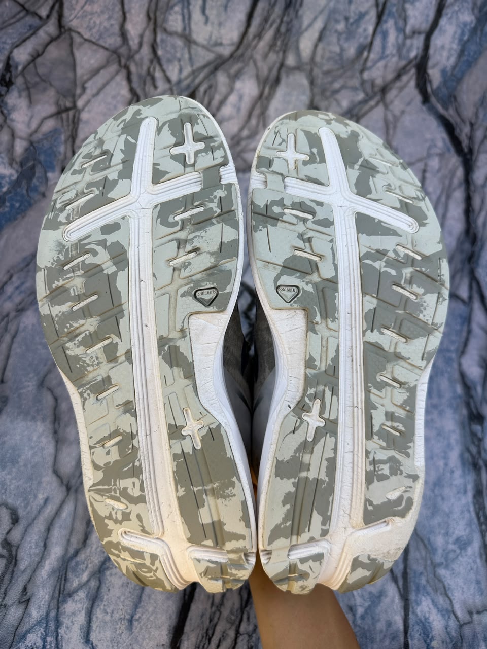 Salamon Glide 2 Branded Running Shoes
