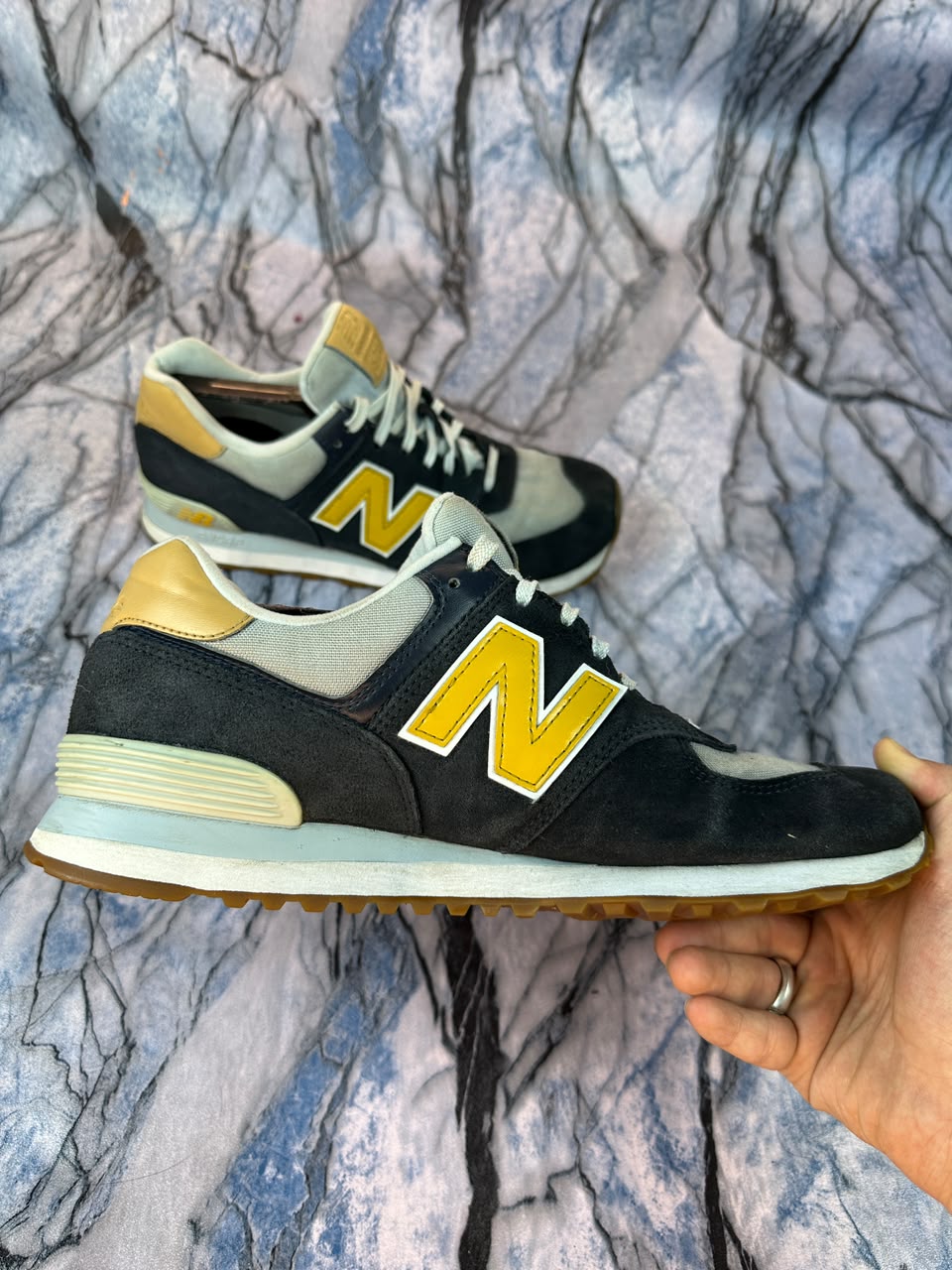 New Balance 547 Branded Sneakers Shoes