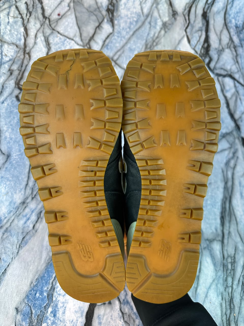 New Balance 547 Branded Sneakers Shoes