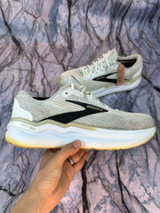Brooks Ghost Max Branded Running Shoes