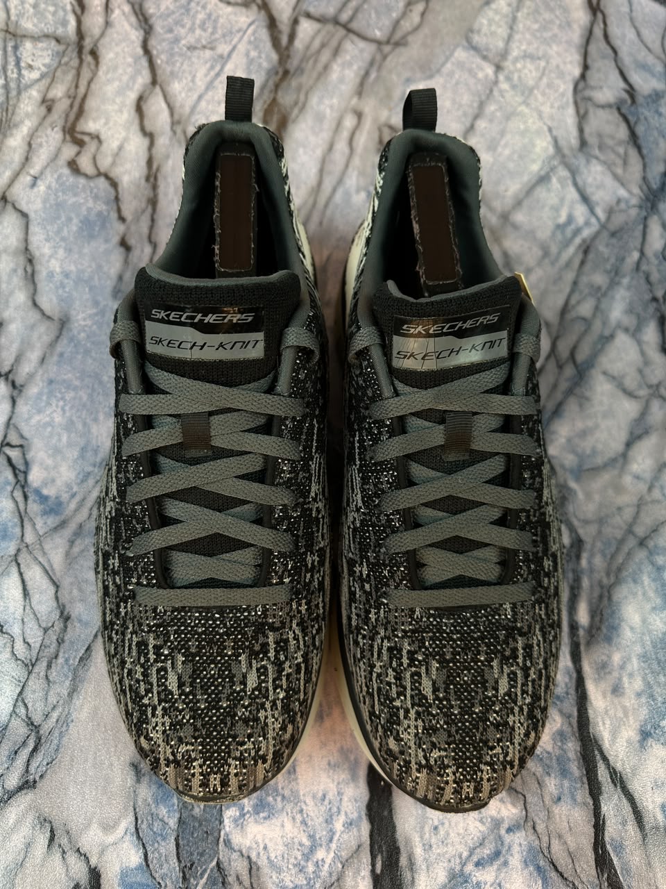 Skechers Synergy Lightweight Branded Running Shoes