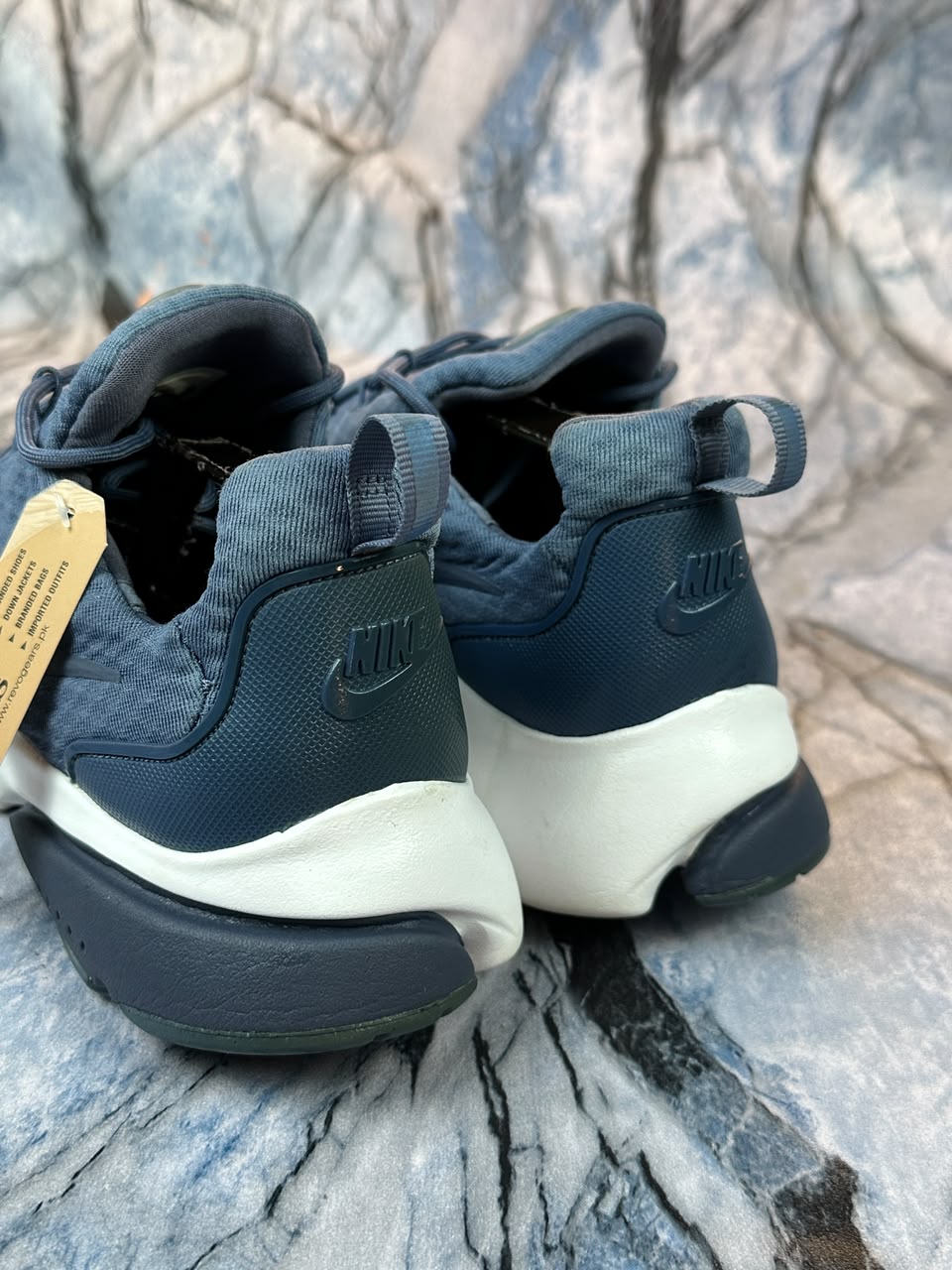Nike Presto Fly Lightweight Branded Running Shoes