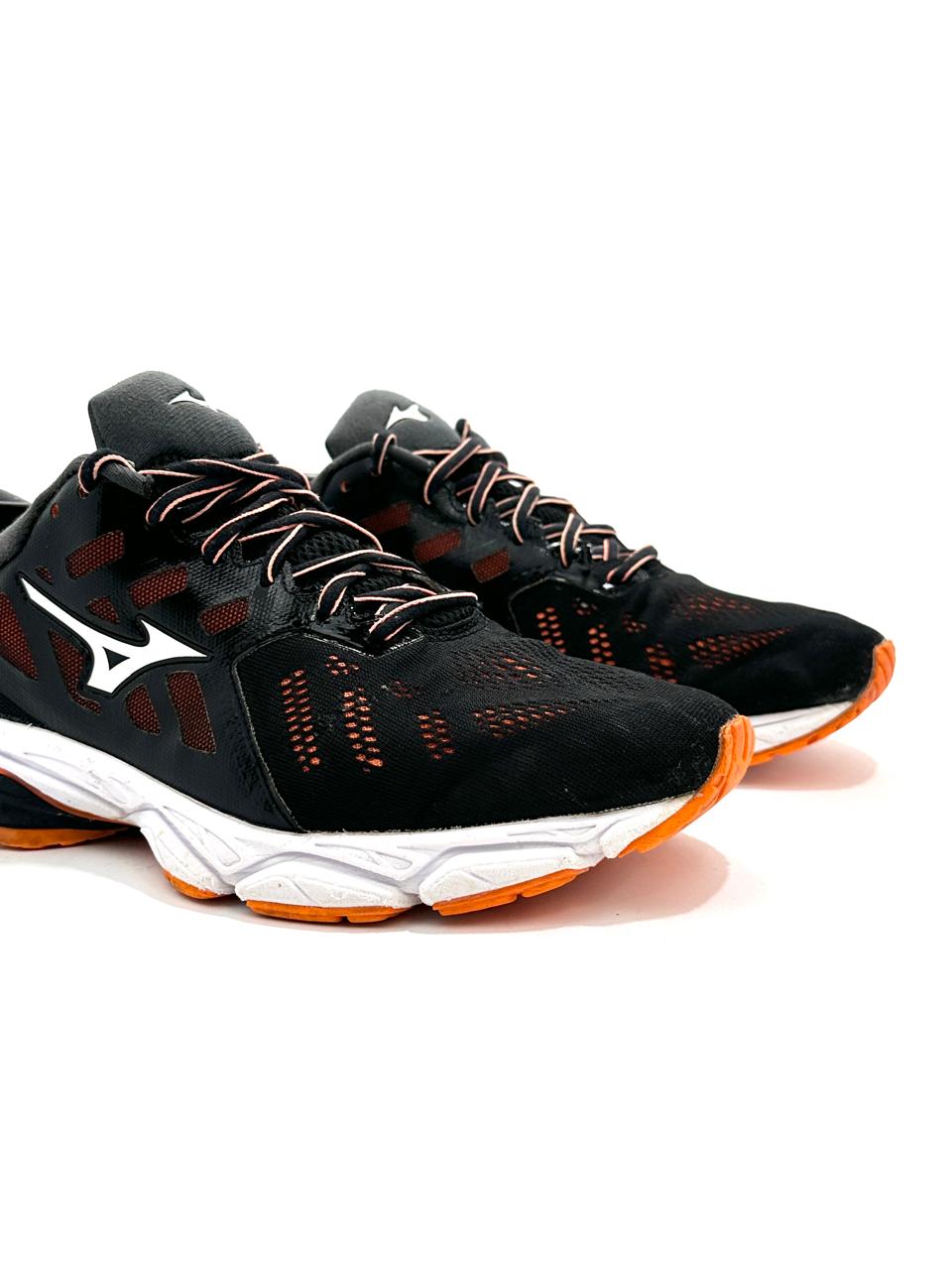 Mizuno Trainers Branded Sneakers Shoes